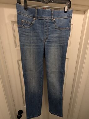 SPANX Blue Women's Denim Jeggings - Classic Medium Wash
